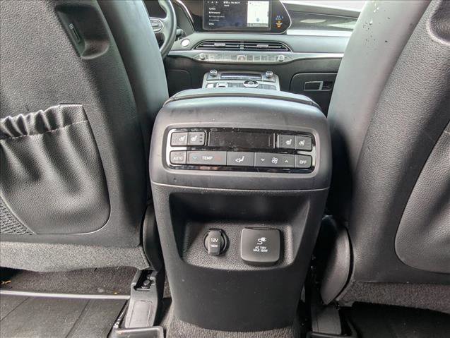 Used 2022 Hyundai Palisade Limited image 24