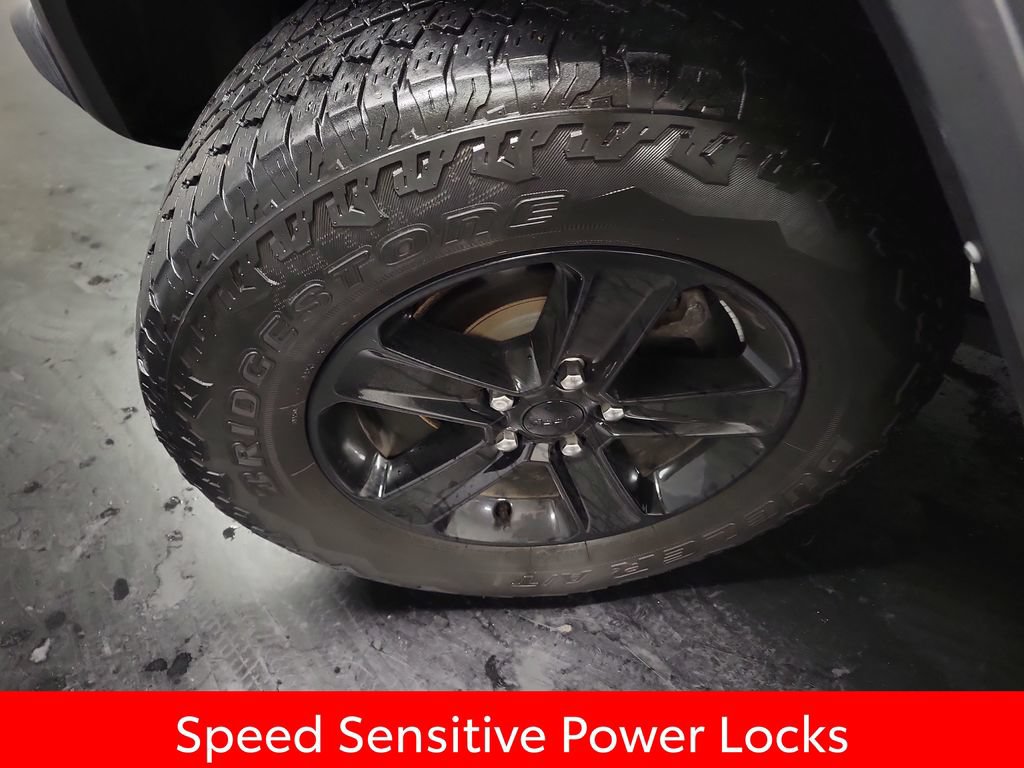 Used 2022 Jeep Wrangler Unlimited Sport AWD/4WD image 13