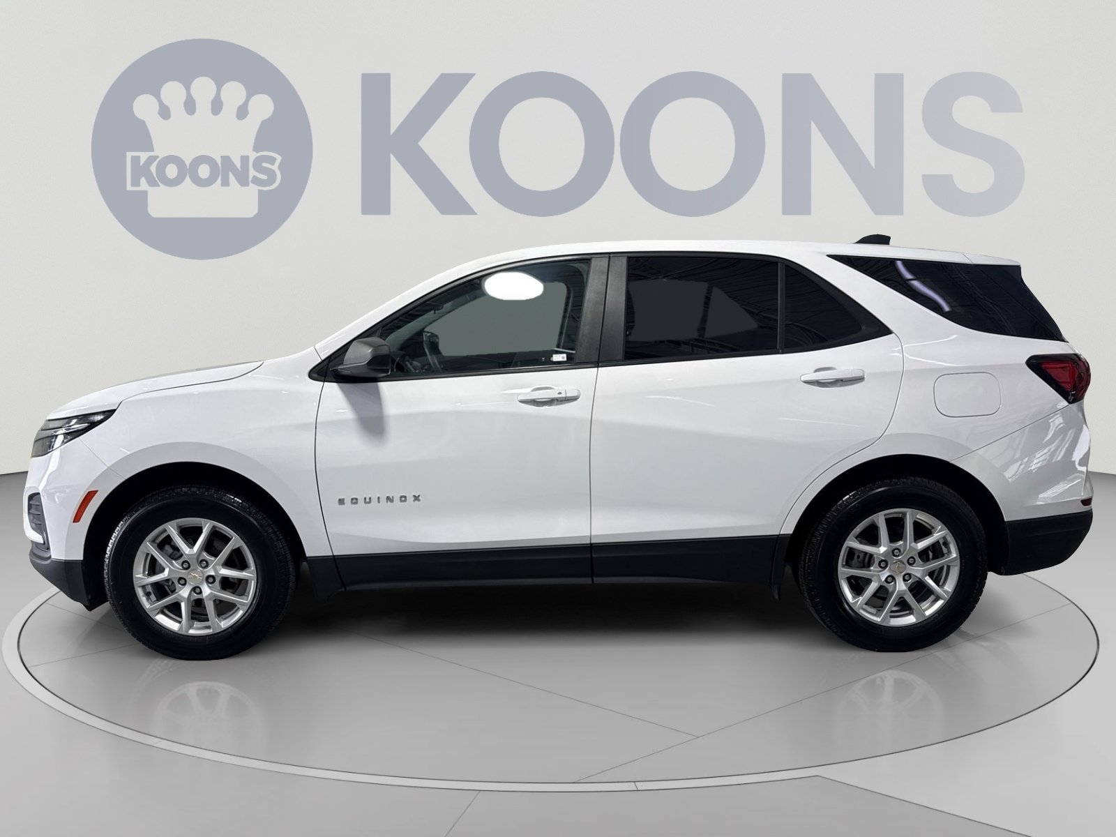 Used 2024 Chevrolet Equinox LS w/ LS Convenience Package AWD/4WD image 7