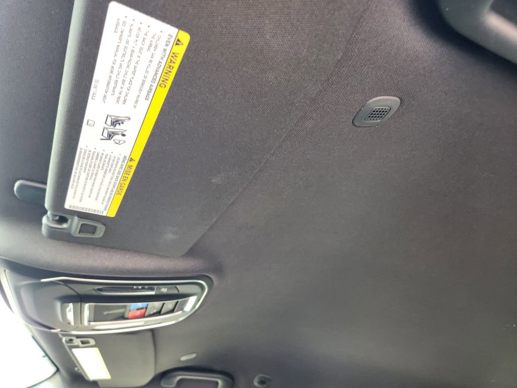 New 2026 Jeep Grand Cherokee Altitude image 16