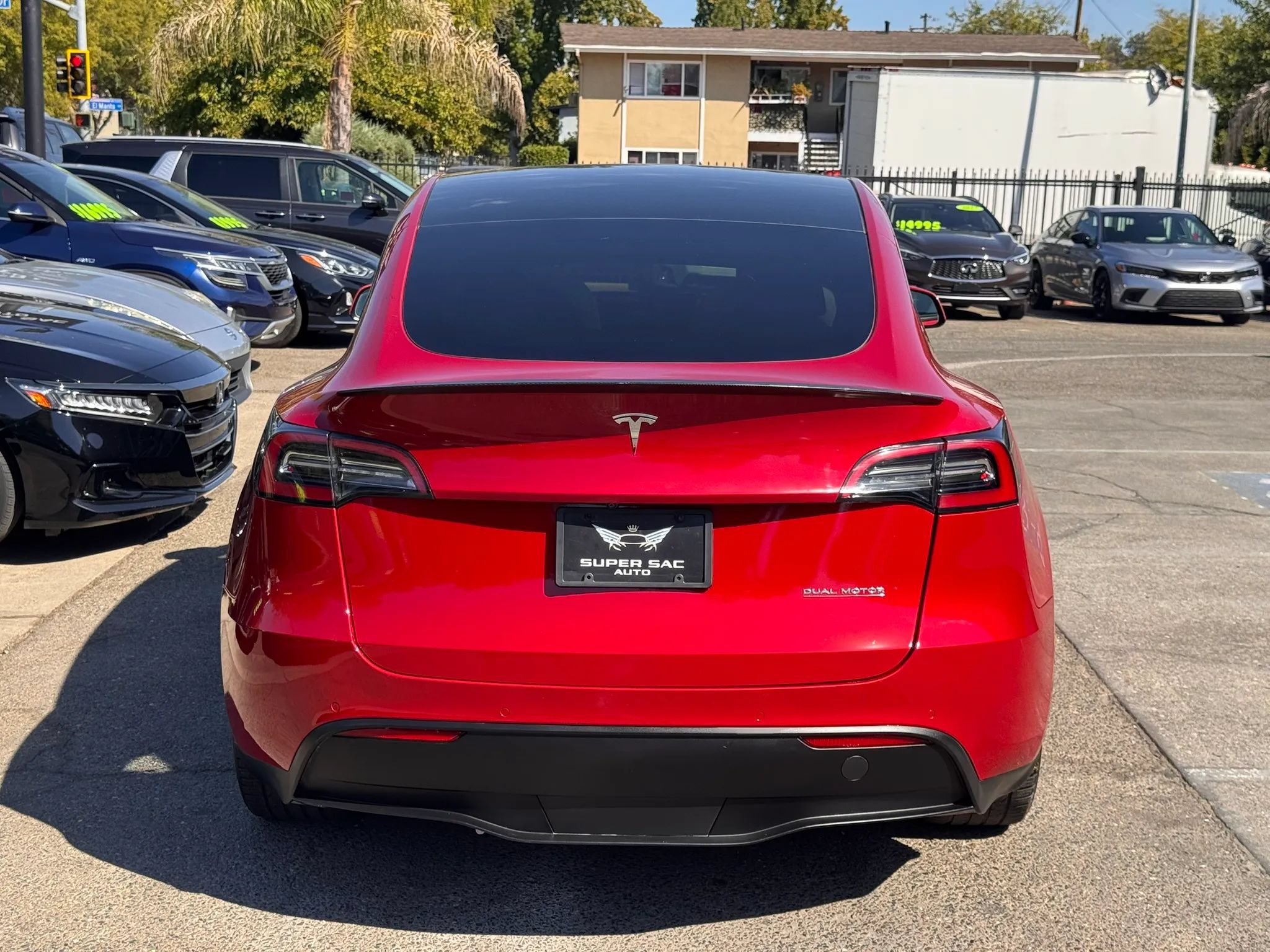 Used 2022 Tesla Model Y Long Range AWD/4WD image 5