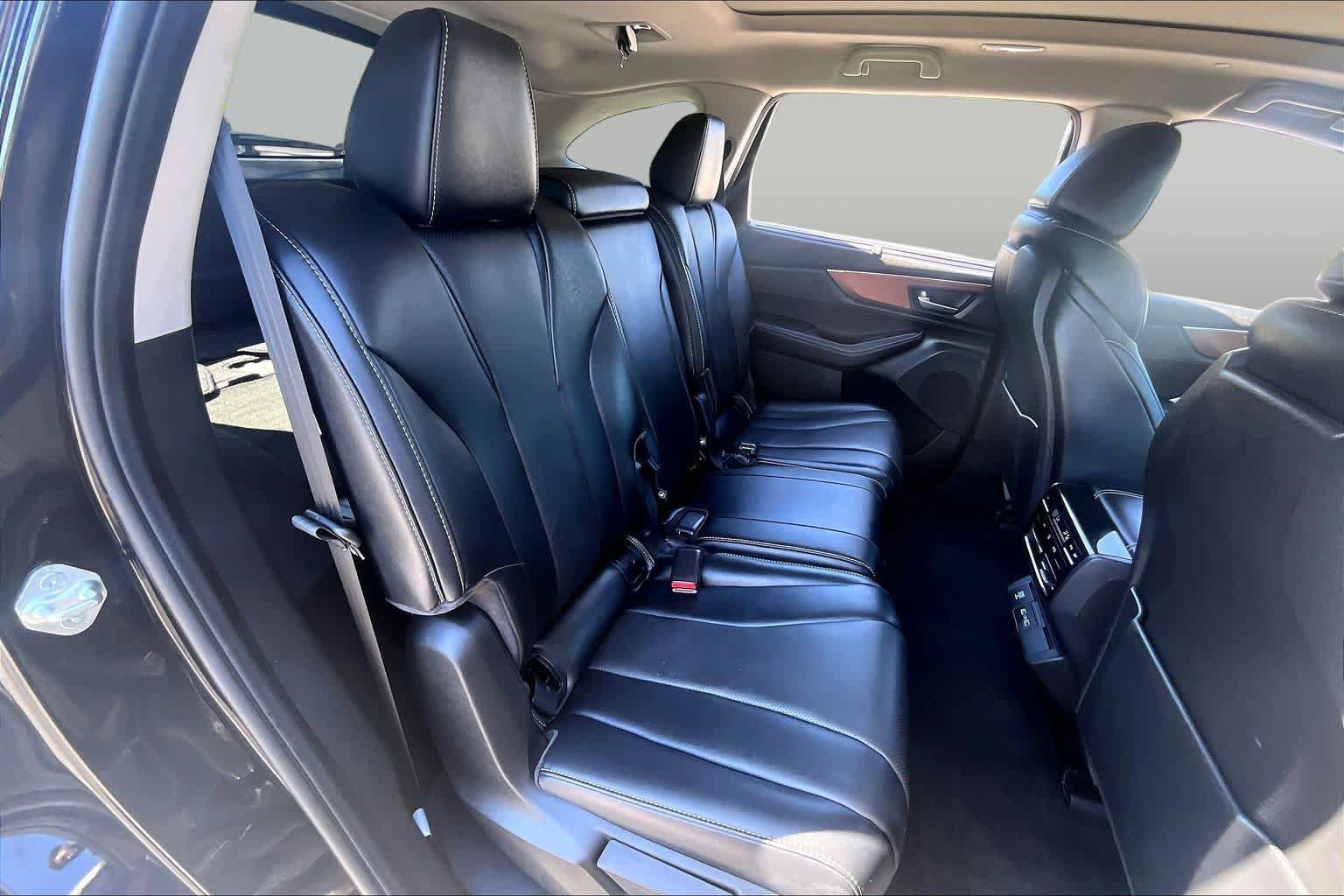 Used 2022 Acura MDX SH-AWD w/ Technology Package image 21
