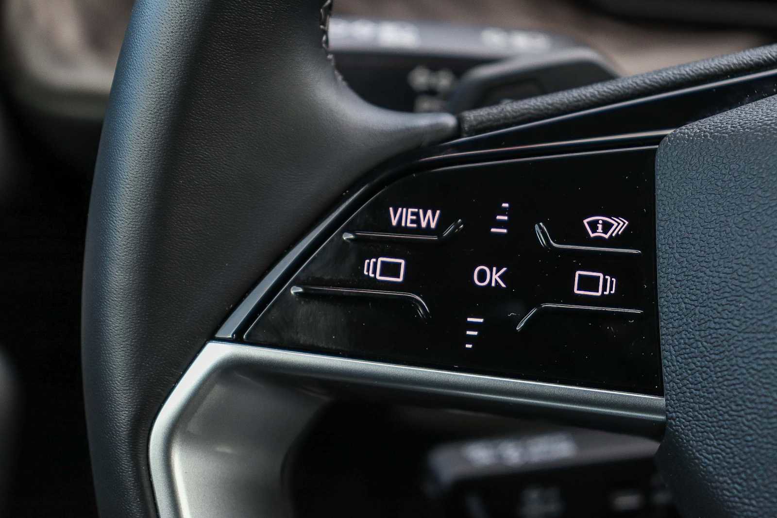 Used 2025 Audi Q5 Premium Plus w/ Premium Plus image 18