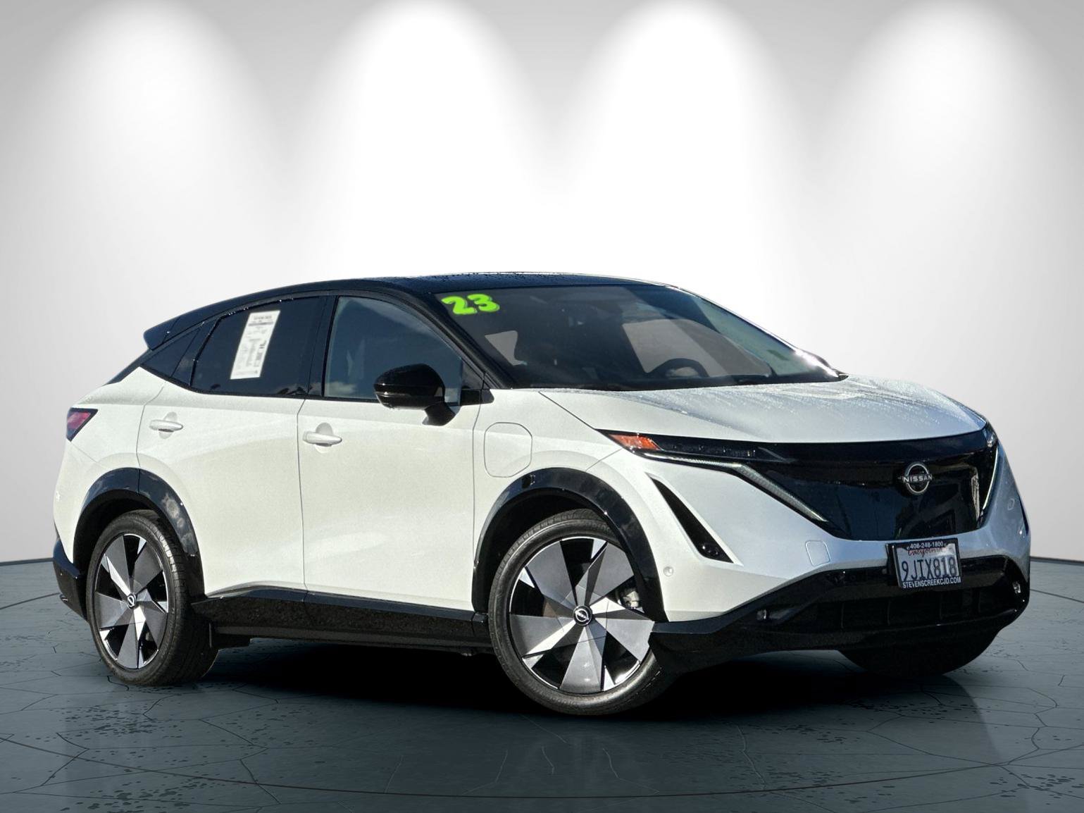 Used 2023 Nissan Ariya AWD/4WD image 2