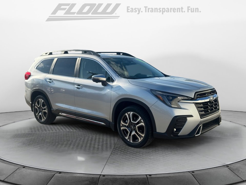 Used 2023 Subaru Ascent Touring image 1