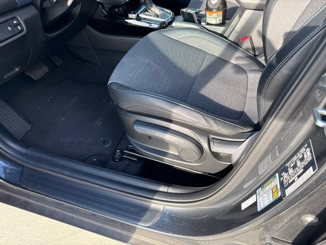 Certified 2023 Kia Seltos S FWD image 11