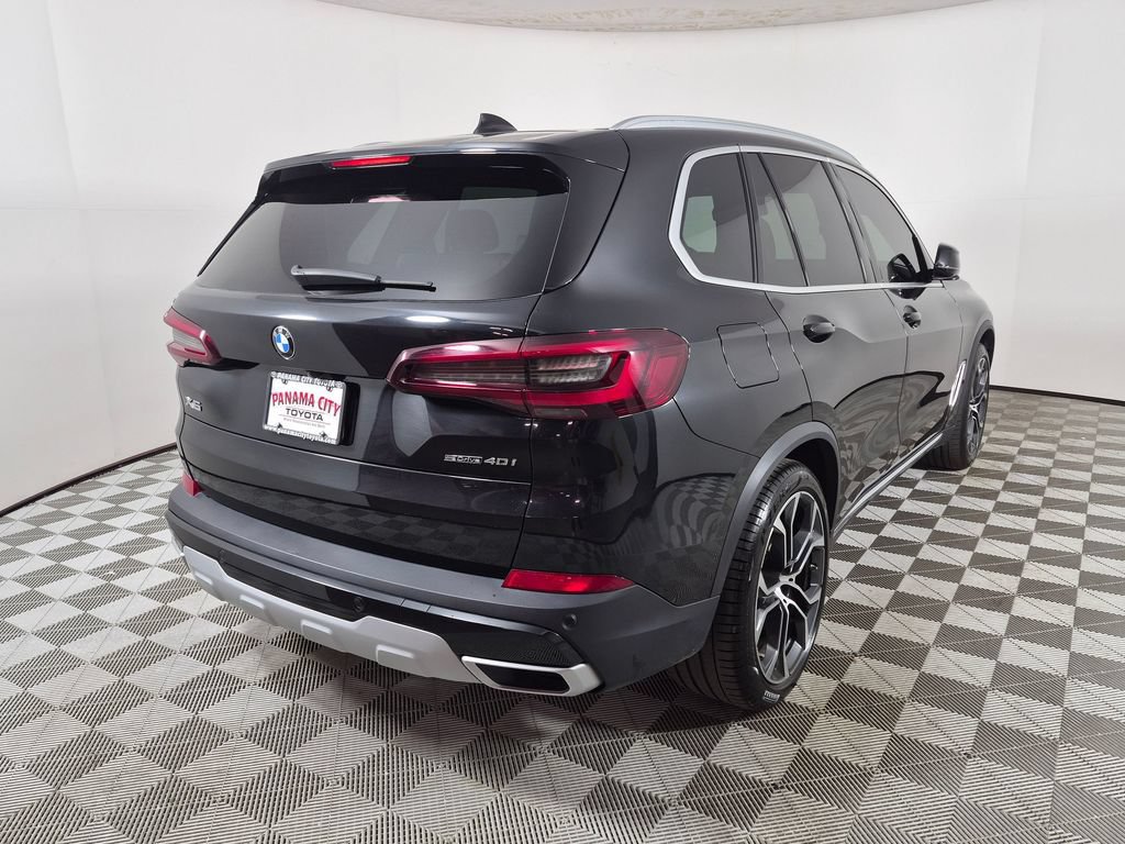 Used 2022 BMW X5 sDrive40i w/ Premium Package RWD image 3