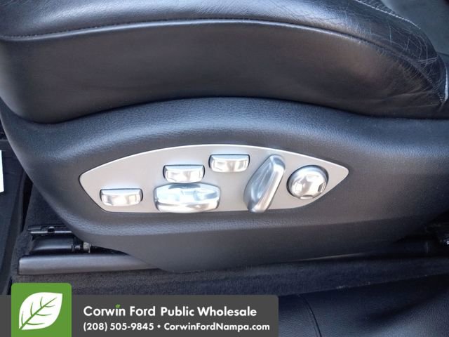 Used 2015 Porsche Macan Turbo image 12