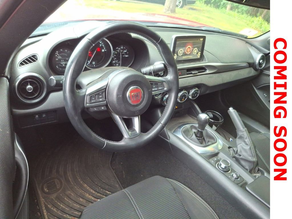 Used 2019 FIAT 124 Spider Classica w/ Technology Group RWD image 10