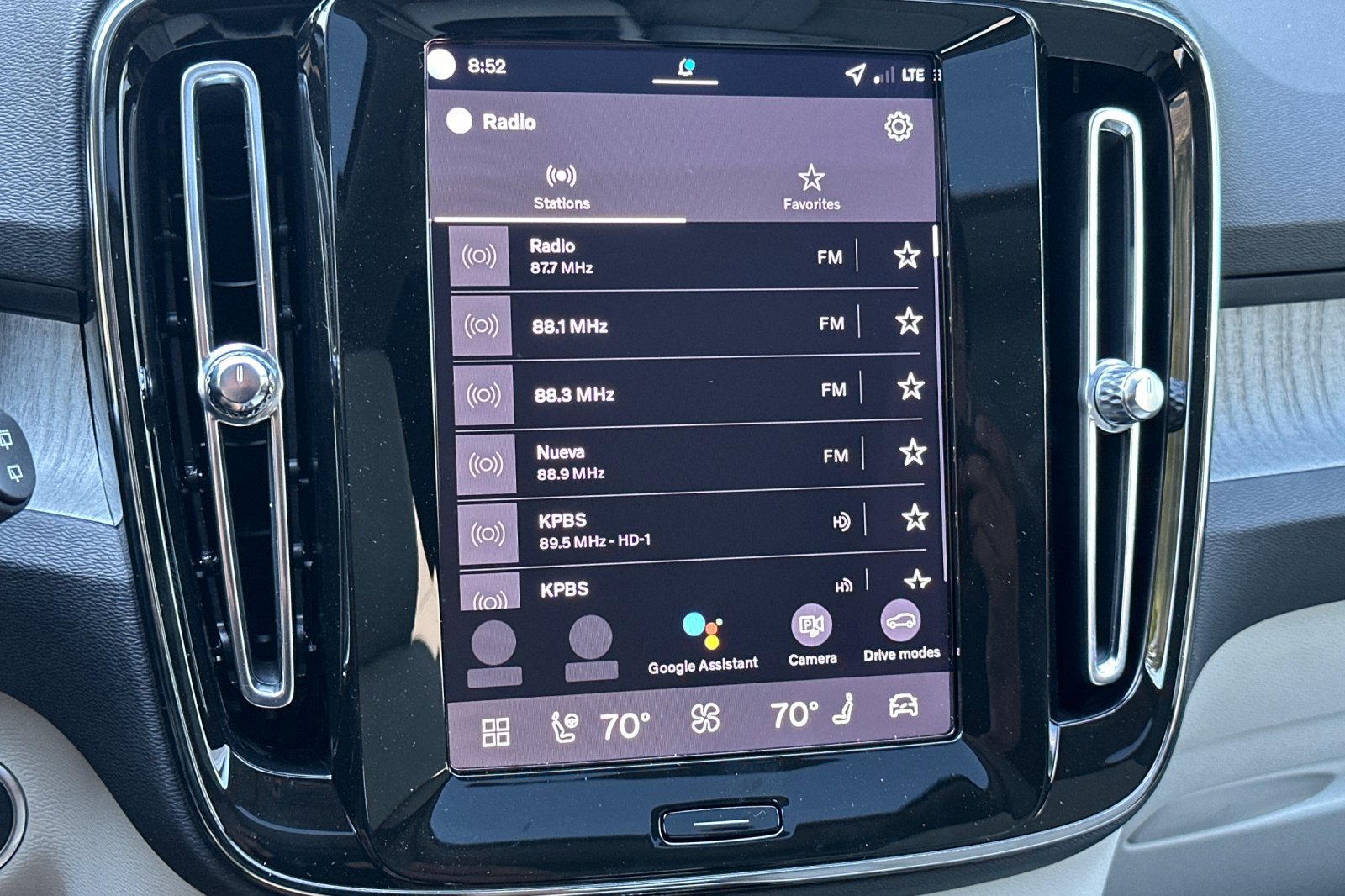 New 2026 Volvo XC40 B5 Ultra image 15