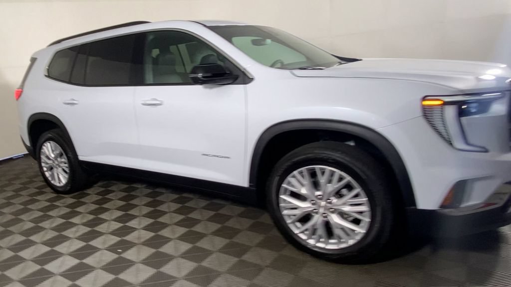 New 2026 GMC Acadia Elevation w/ Elevation Premium Package FWD image 3