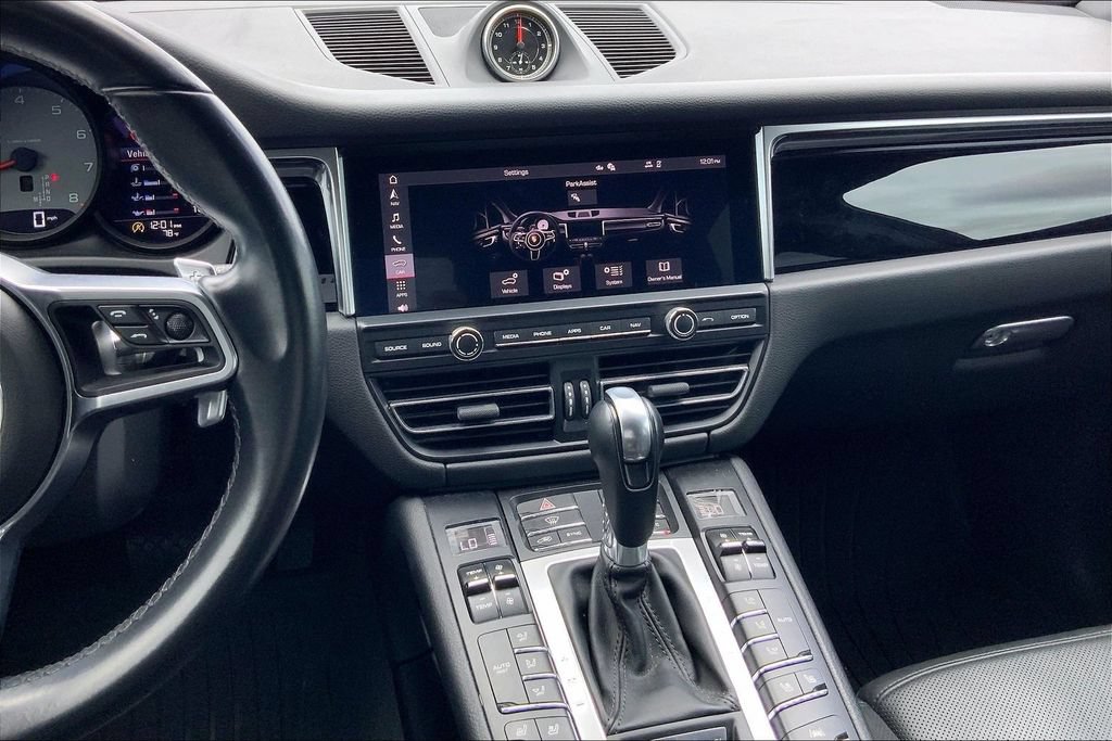 Used 2021 Porsche Macan S AWD/4WD image 6