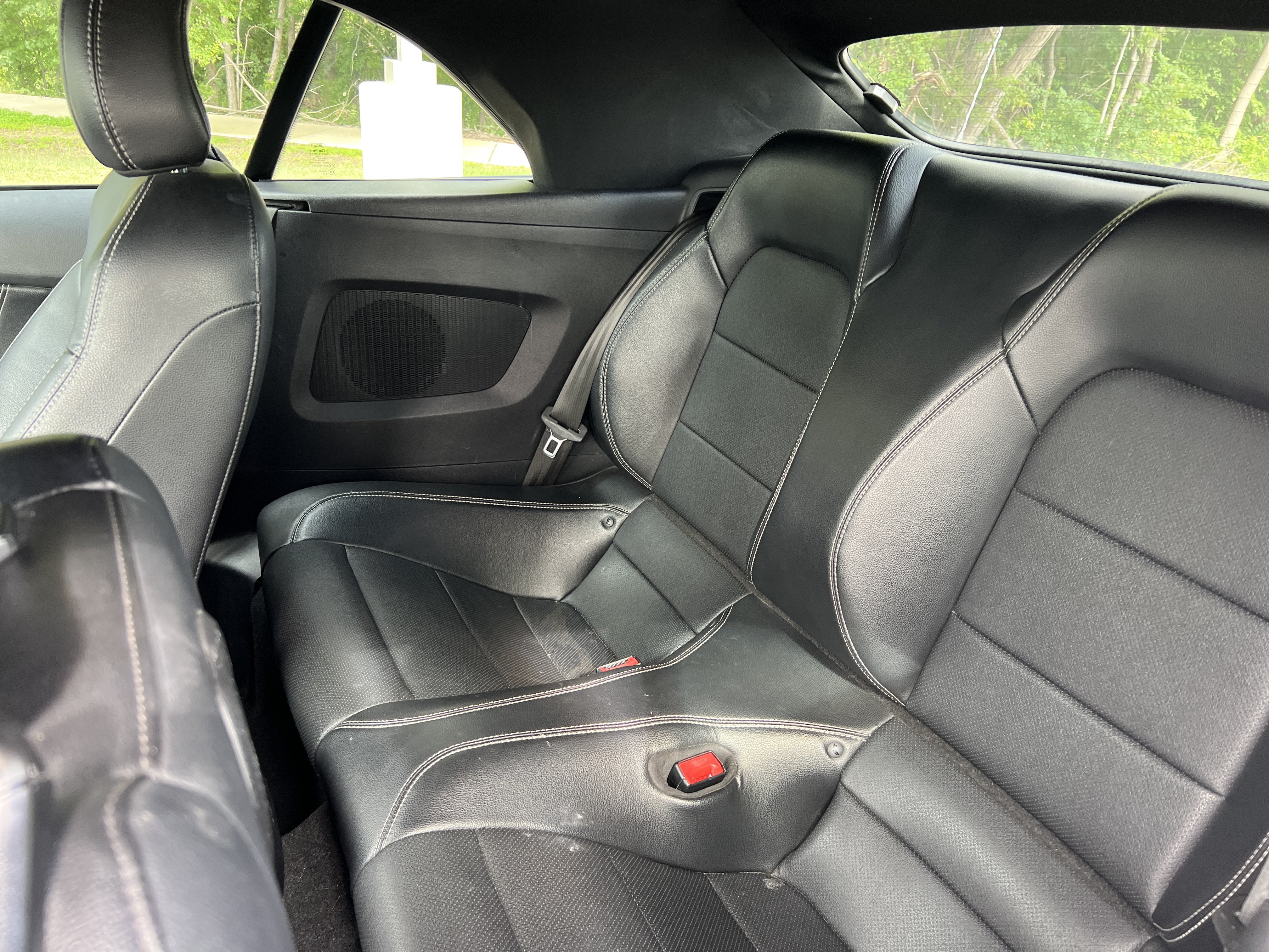 Used 2019 Ford Mustang GT Premium RWD image 26
