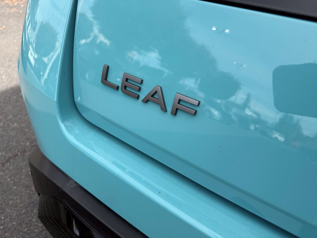 New 2026 Nissan Leaf SV Plus w/ Floor Mat Package (SV+) FWD image 7