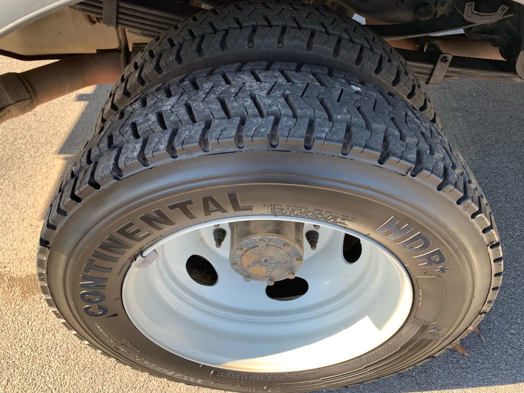 Used 2016 Ford F550 XL 165  W.B. 2D image 68