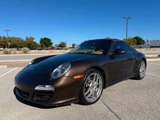 Used 2010 Porsche 911 Carrera 4 image 2