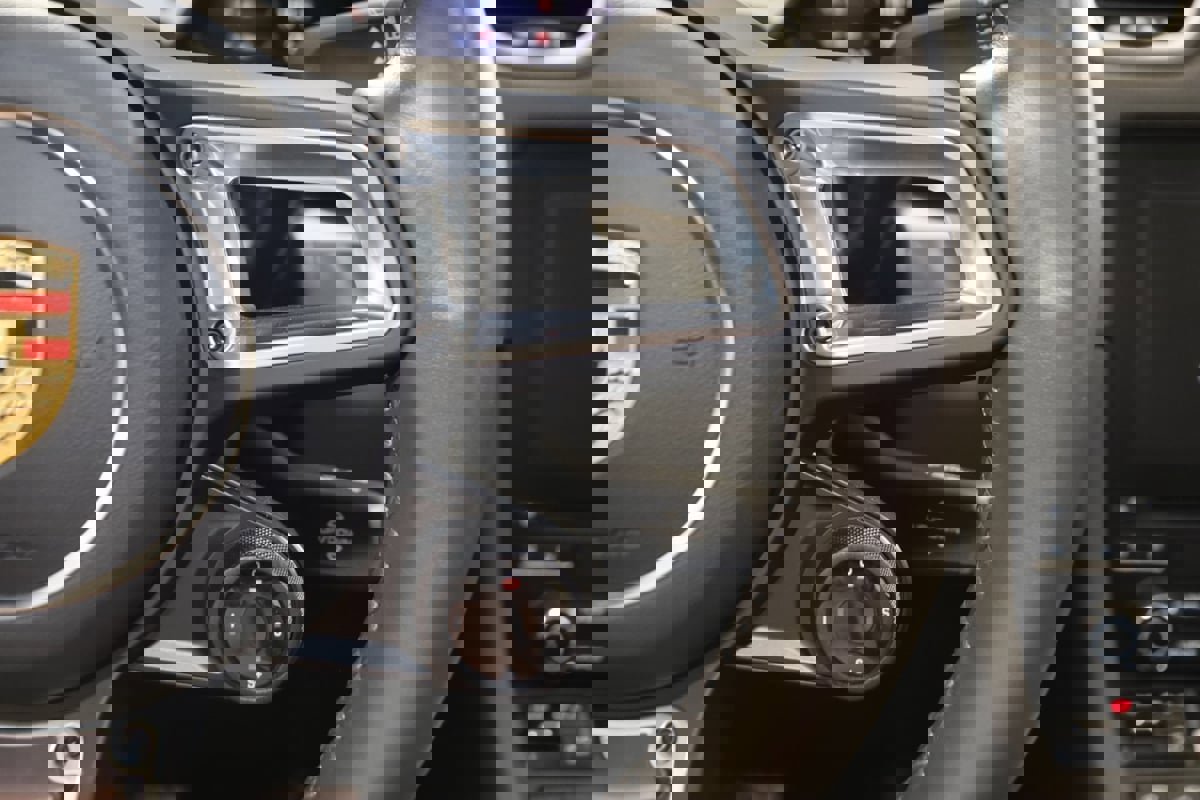 Used 2023 Porsche 718 Cayman S w/ Sport Chrono Package image 60