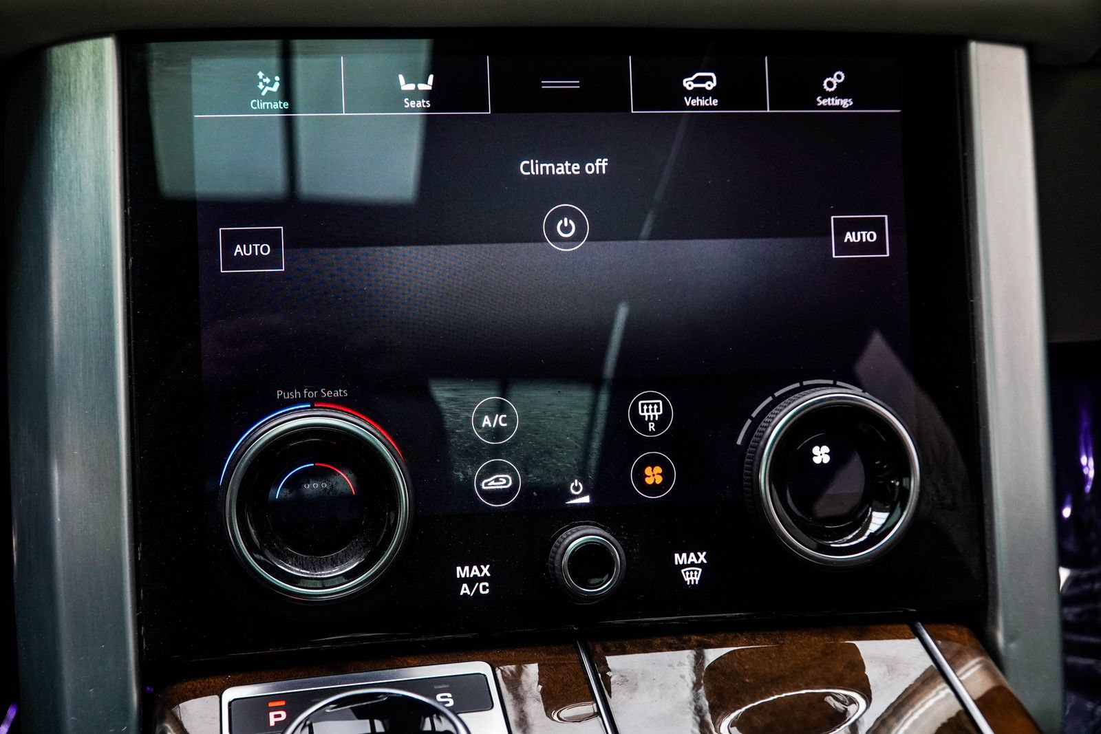 Used 2021 Land Rover Range Rover P525 Westminster Edition LWB AWD/4WD image 24