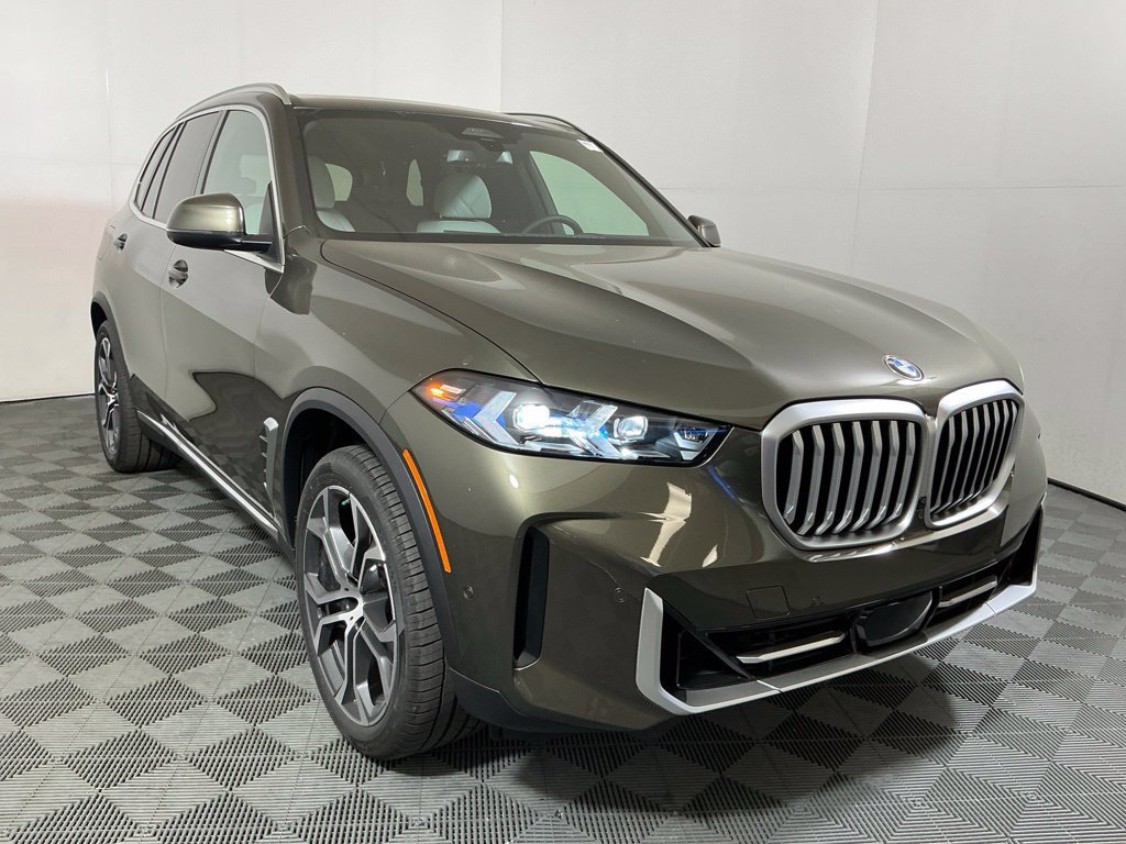 New 2026 BMW X5 xDrive40i w/ Climate Comfort Package AWD/4WD image 4