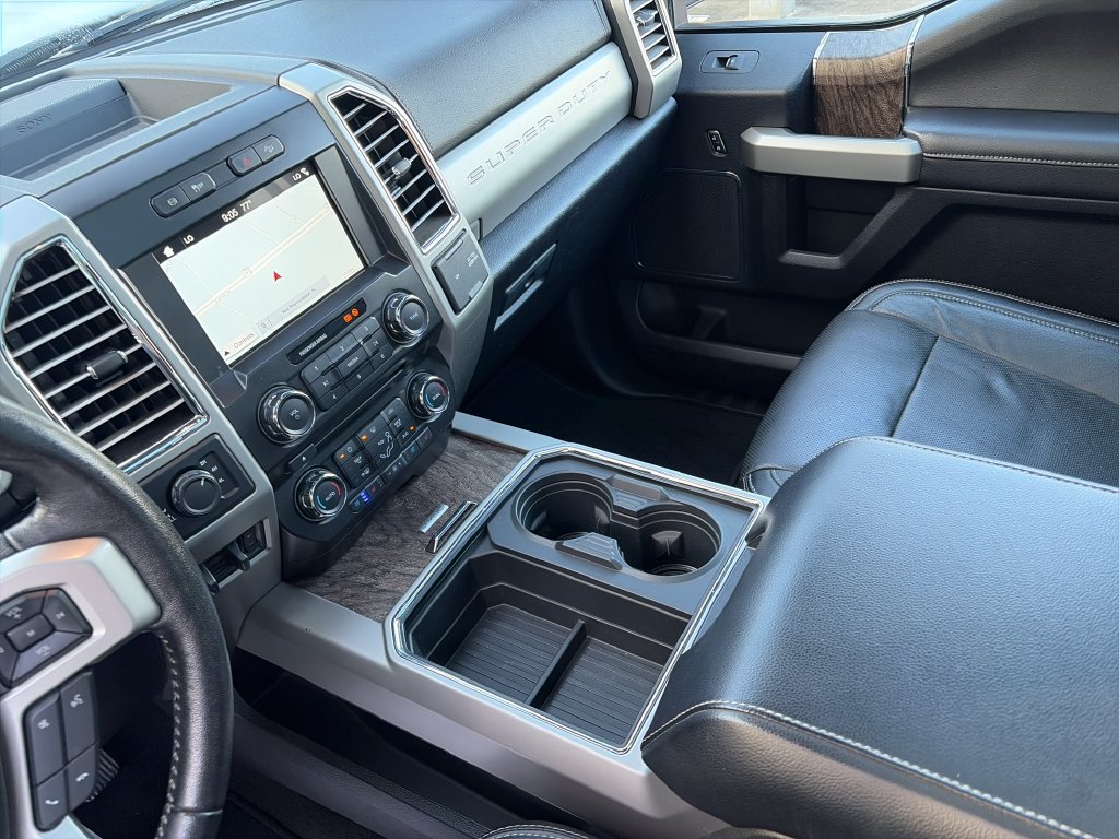 Certified 2017 Ford F250 Lariat w/ Lariat Ultimate Package AWD/4WD image 28
