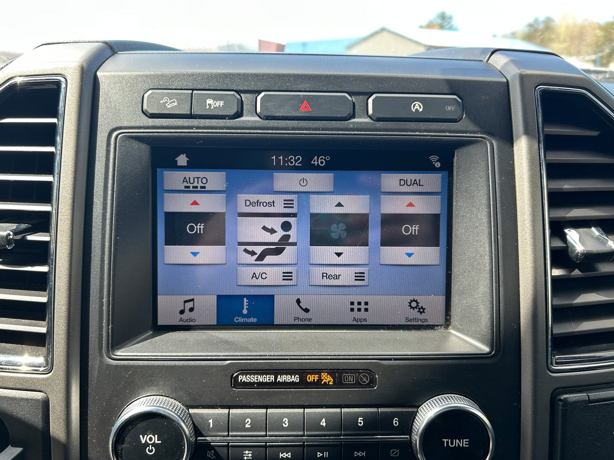 Used 2019 Ford Expedition Max XLT AWD/4WD image 6