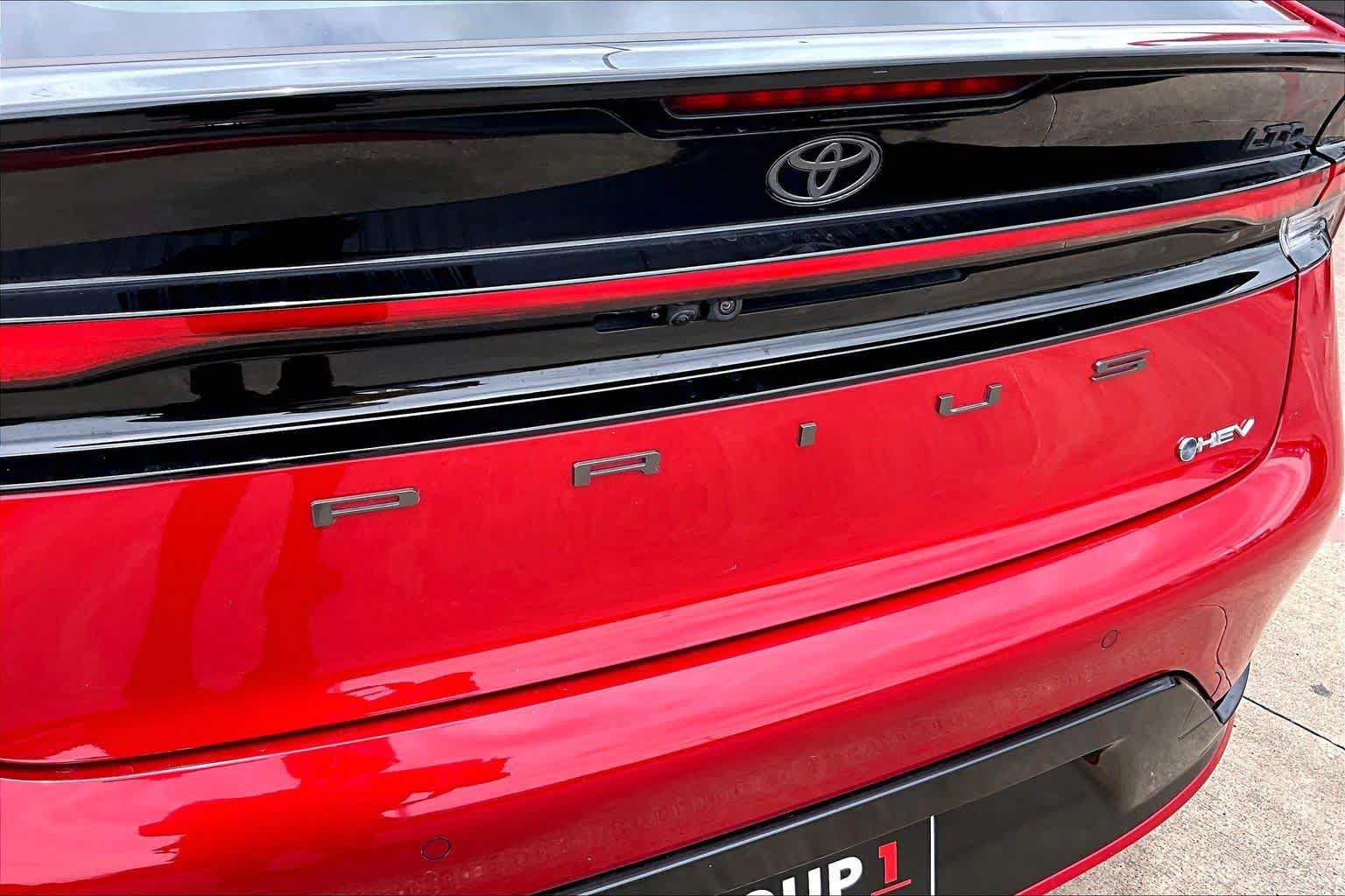 Certified 2025 Toyota Prius Limited w/ Limited Premium Package FWD image 31