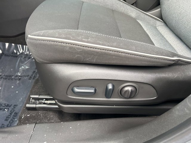 Used 2023 Chevrolet TrailBlazer LT w/ Convenience Package image 21