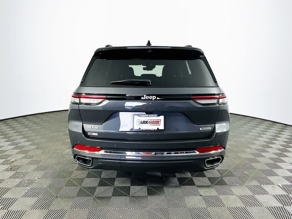 Certified 2025 Jeep Grand Cherokee Overland w/ Luxury Tech Group IV image 10