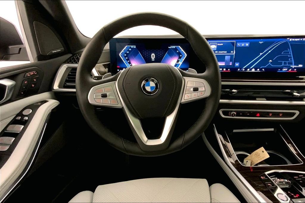 Certified 2026 BMW X7 xDrive40i image 4