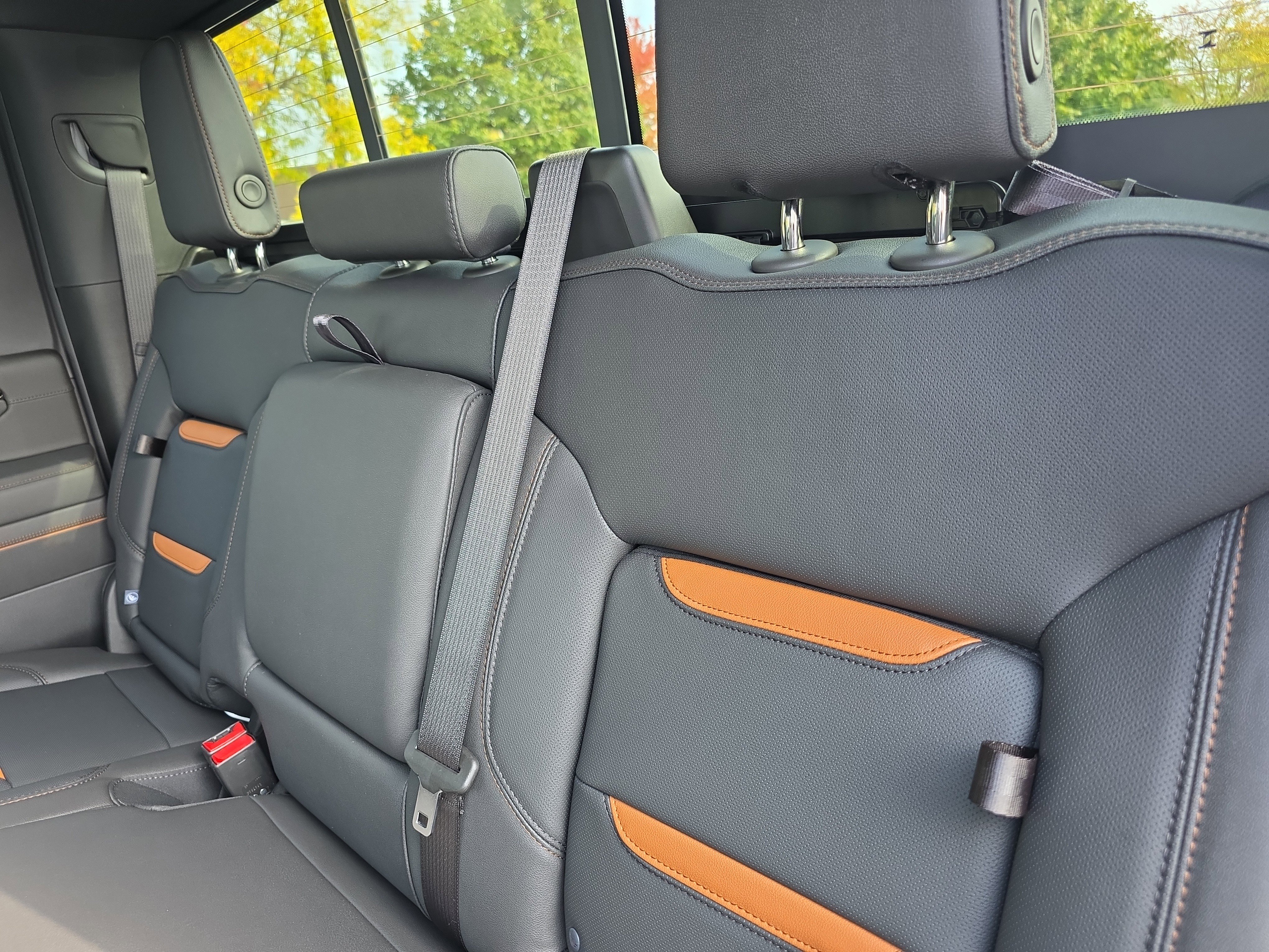 New 2026 GMC Sierra 2500 AT4 w/ AT4 Premium Plus Package image 30