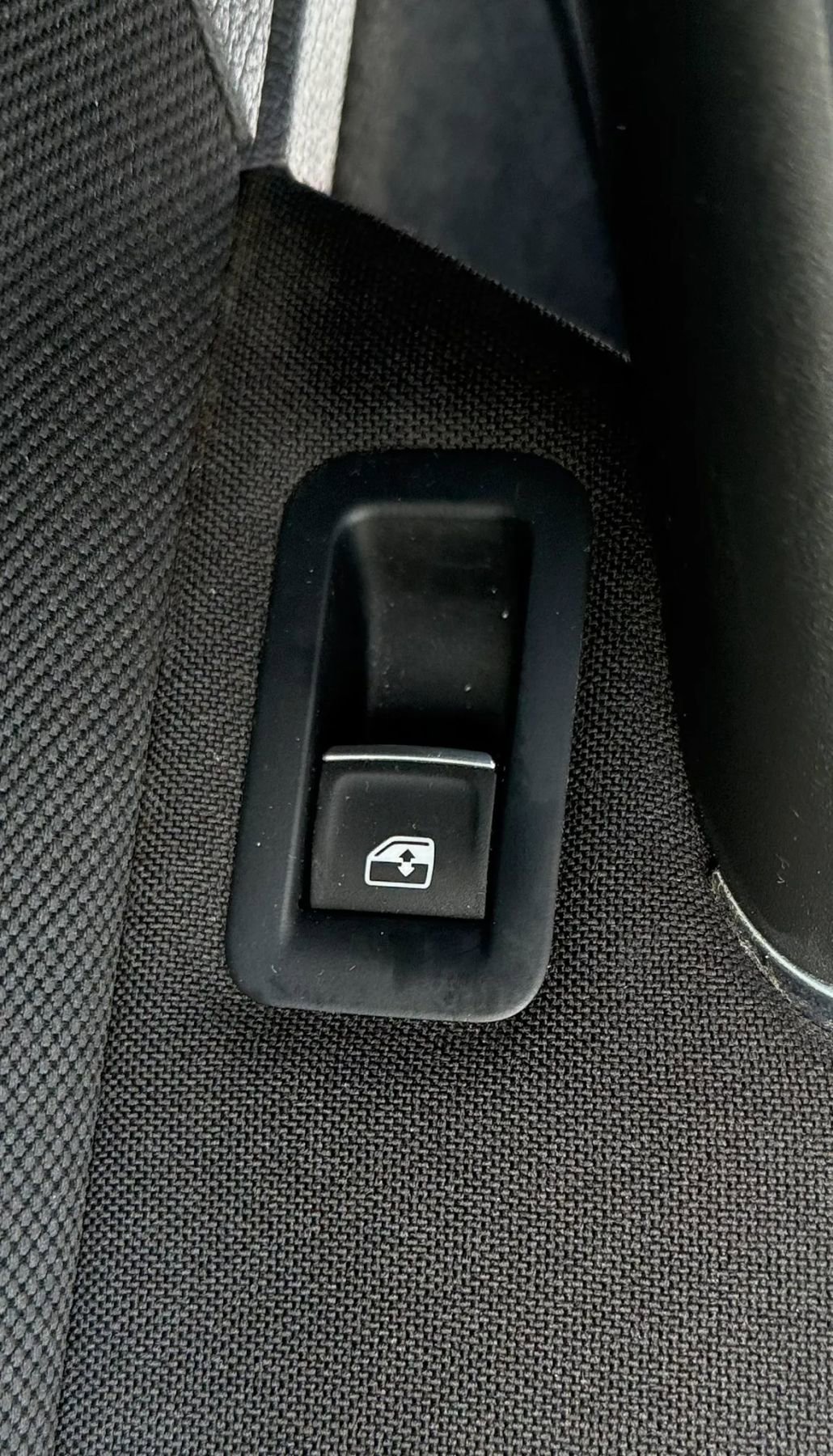 Used 2016 Volkswagen GTI S FWD image 28