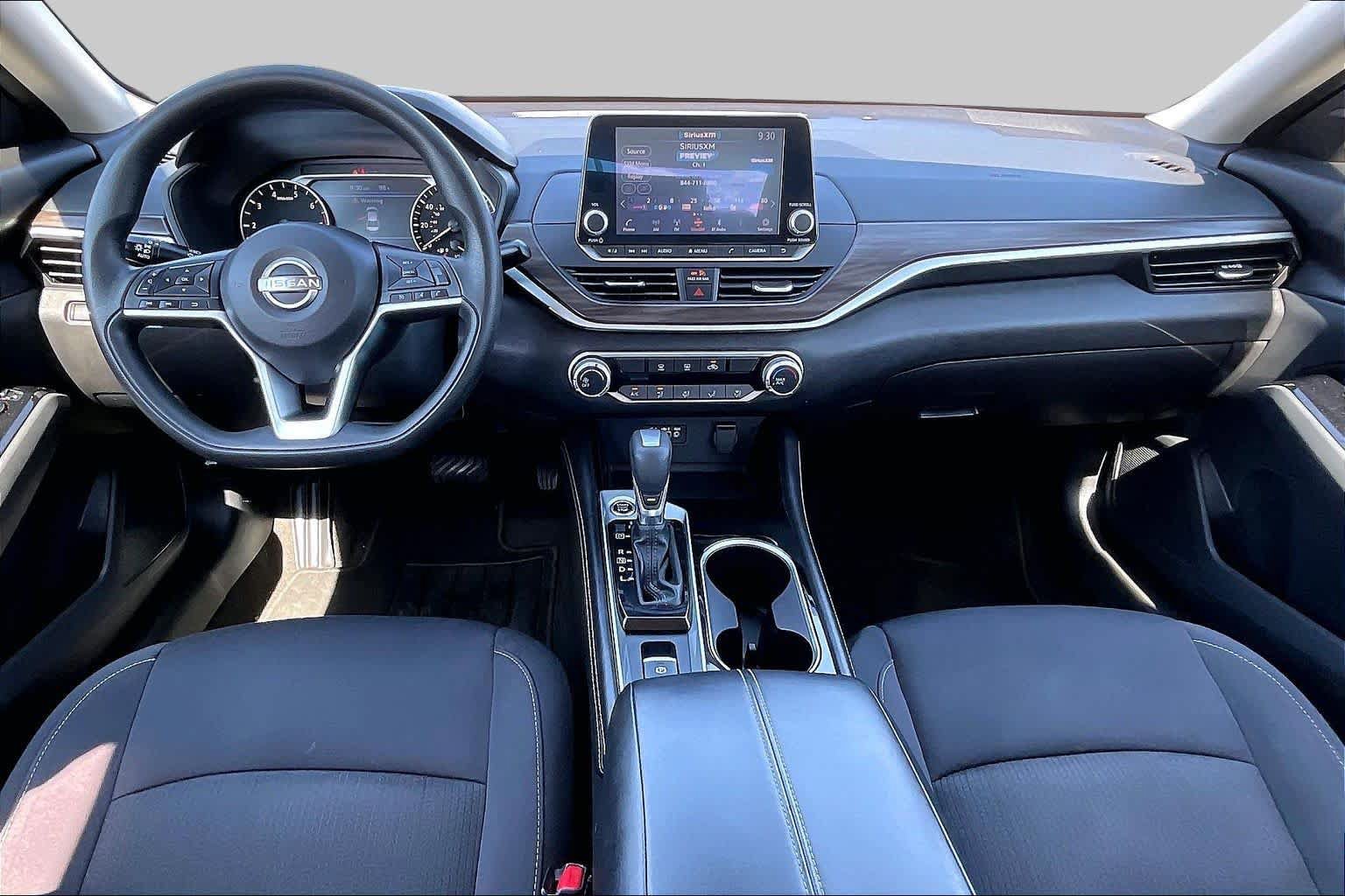 Used 2023 Nissan Altima 2.5 SV AWD/4WD image 15