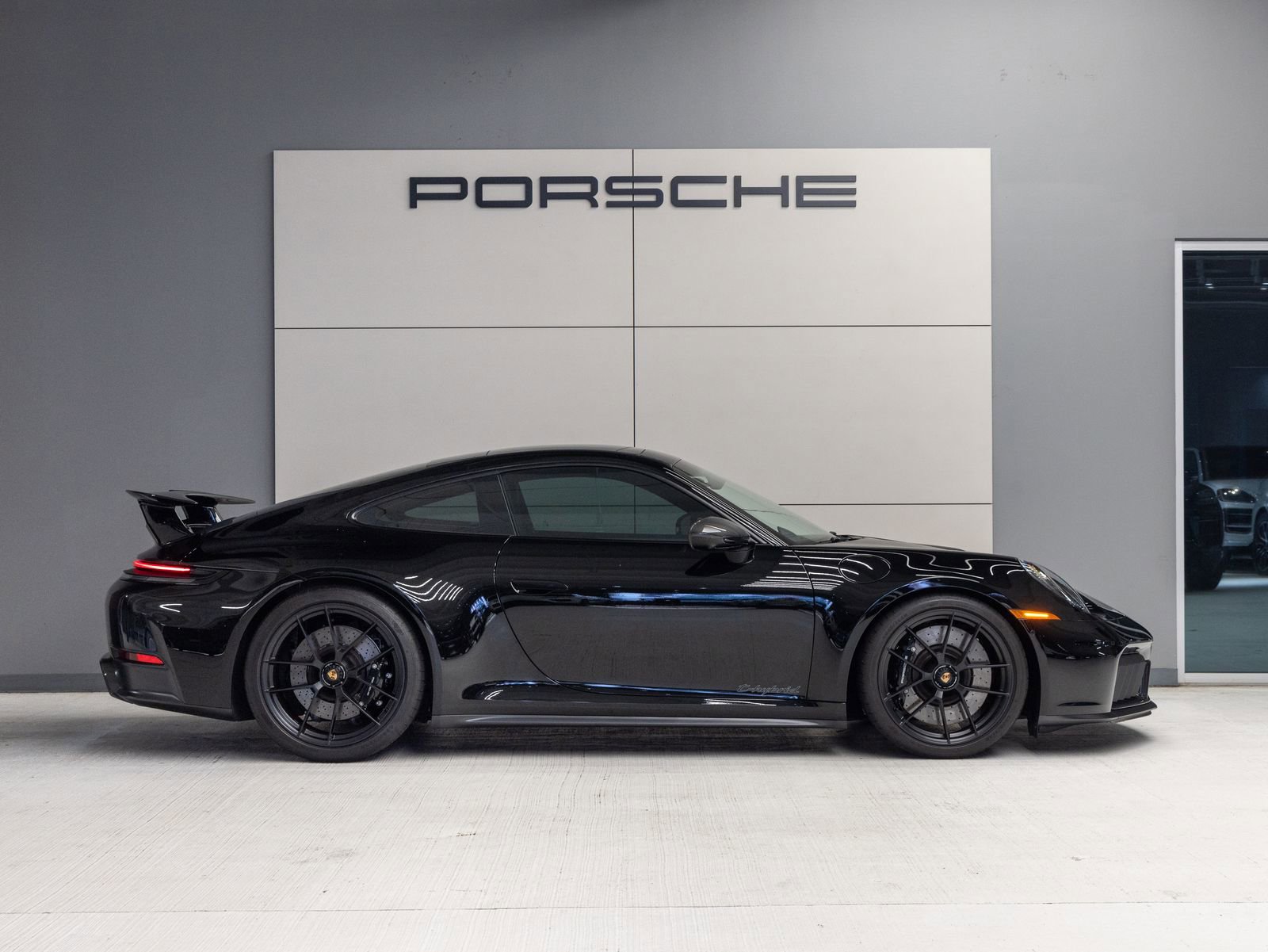 Certified 2026 Porsche 911 Carrera GTS image 8