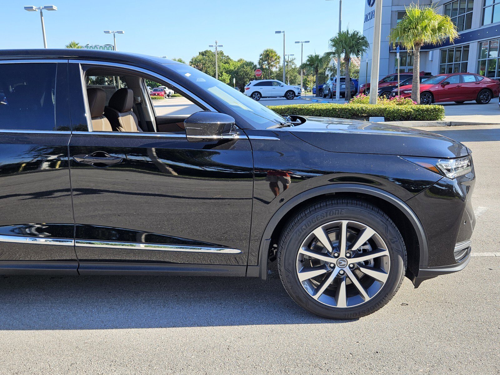 New 2026 Acura MDX FWD w/ Technology Package image 2