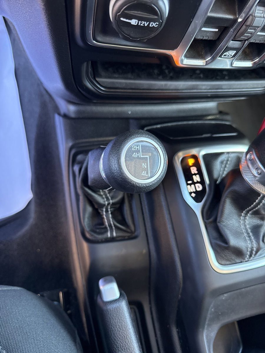 Used 2021 Jeep Gladiator Overland w/ Cold Weather Group AWD/4WD image 20