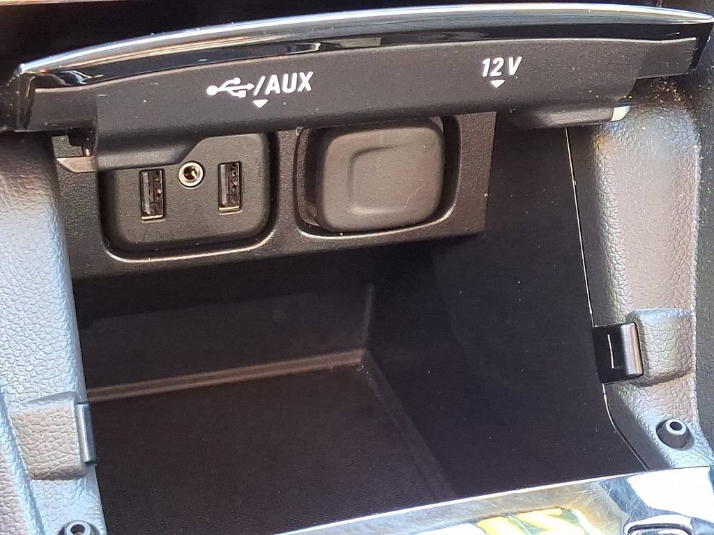 Certified 2021 Buick Encore Preferred AWD/4WD image 24