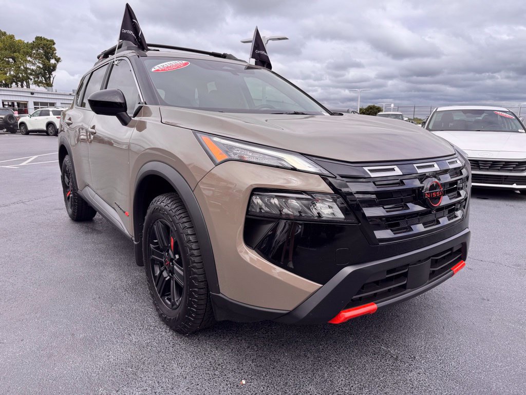 Used 2026 Nissan Rogue SV AWD/4WD image 7