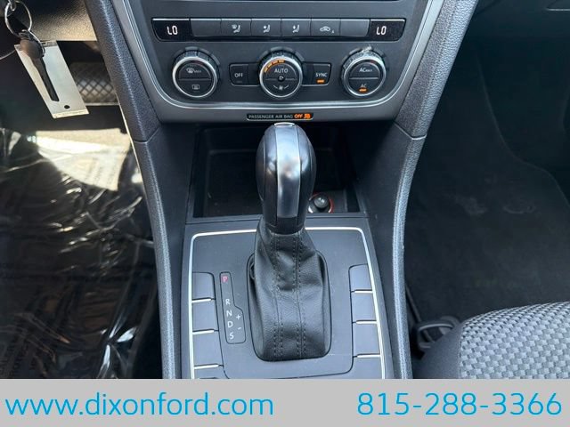 Used 2012 Volkswagen Passat 2.5 S FWD image 12