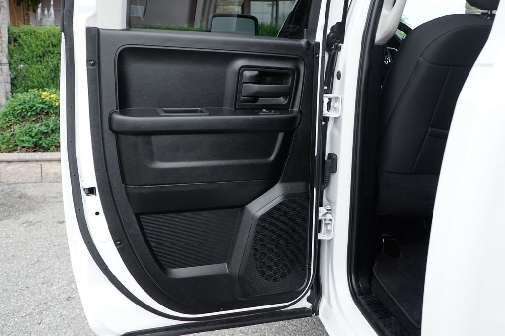 Used 2022 RAM 1500 Tradesman w/ Tradesman SXT Package RWD image 31