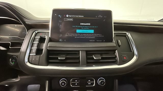 Used 2022 Chevrolet Suburban LT w/ Luxury Package AWD/4WD image 22