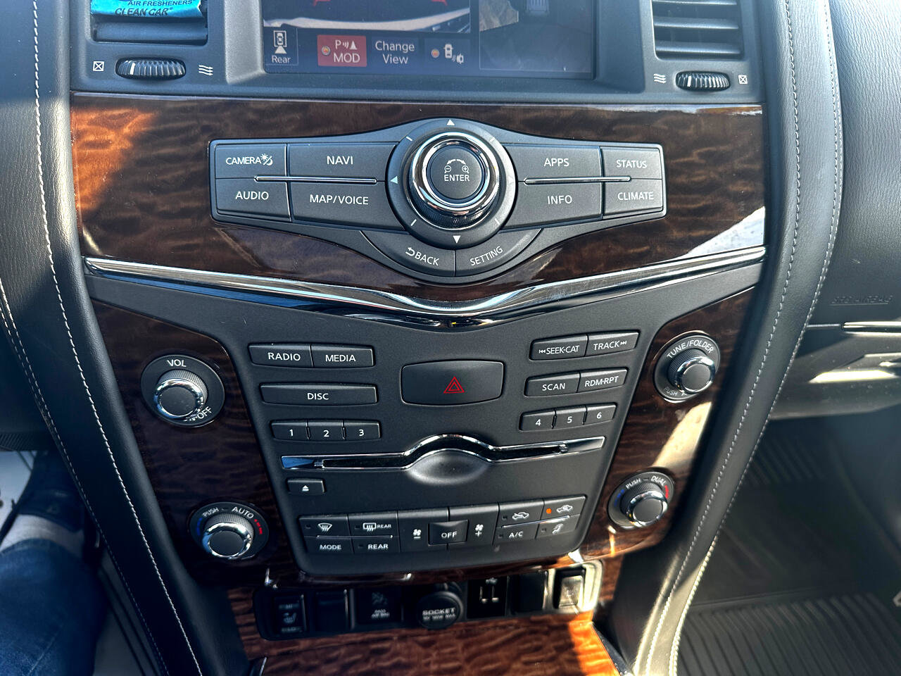 Used 2019 Nissan Armada SL w/ Premium Package image 14