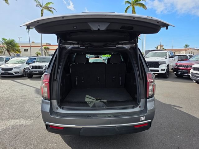 Used 2022 Chevrolet Suburban LT image 11
