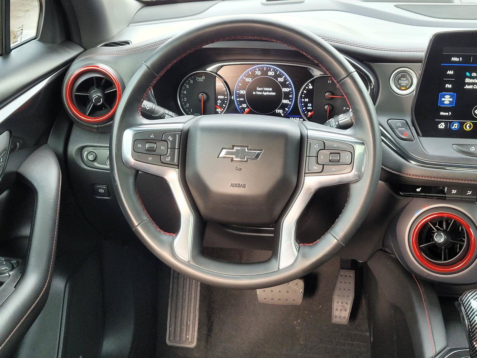 Used 2023 Chevrolet Blazer RS w/ Driver Confidence II Package FWD image 6