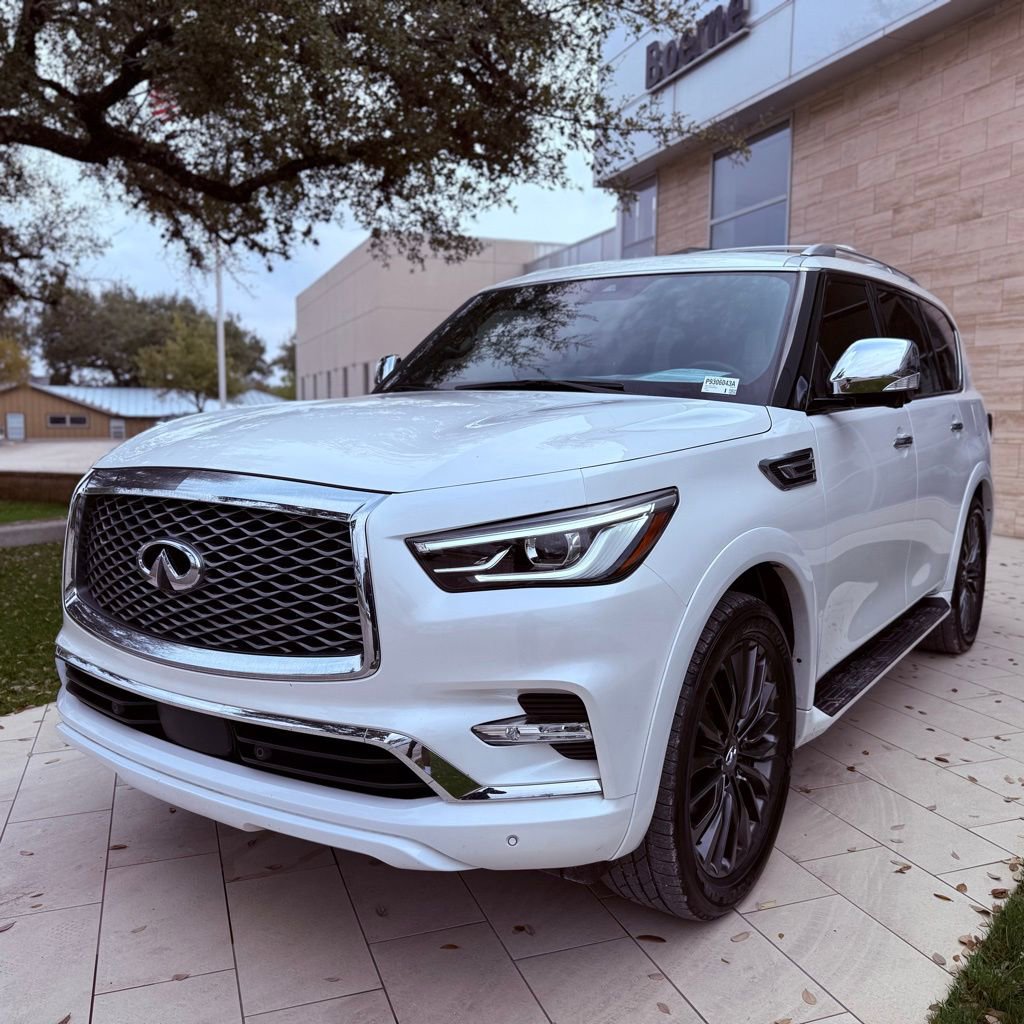 Used 2023 INFINITI QX80 Sensory w/ Cargo Package image 2