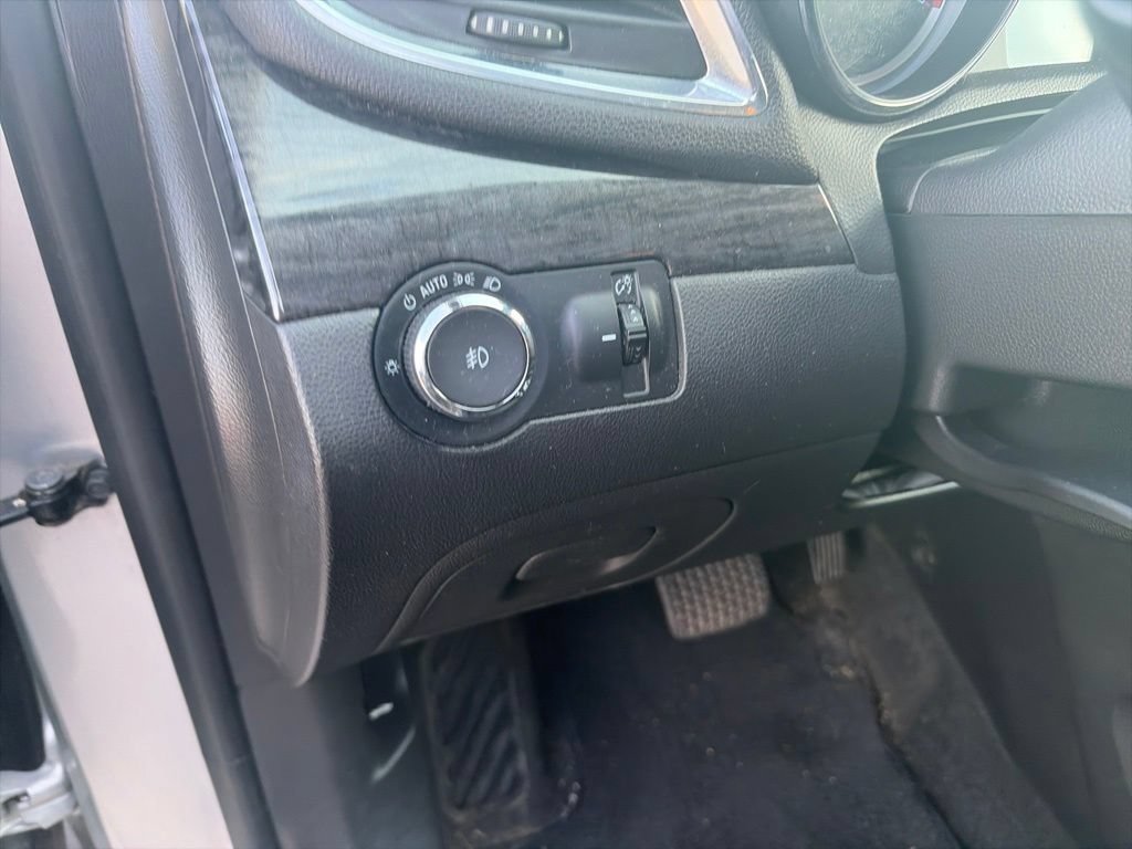 Used 2015 Buick Encore Convenience FWD image 20