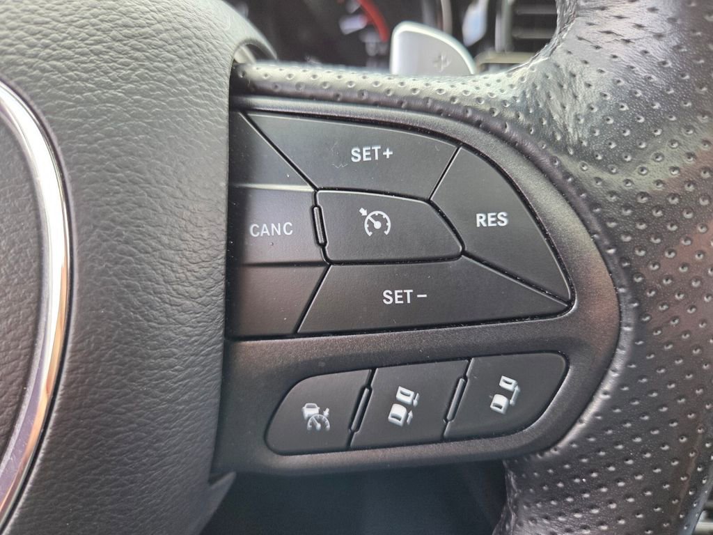 Used 2024 Dodge Durango GT RWD image 30