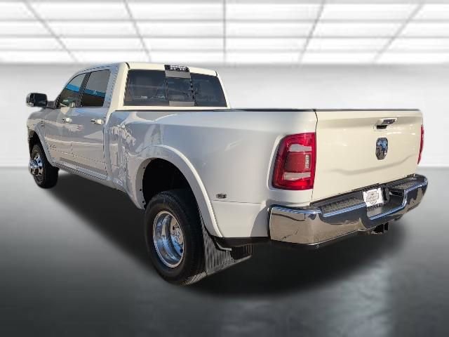 Used 2020 RAM 3500 Laramie image 2