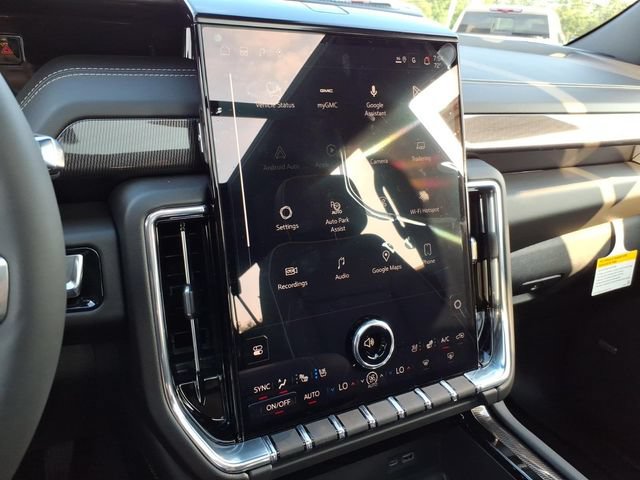New 2026 GMC Yukon XL Elevation w/ Elevation Premium Package AWD/4WD image 33