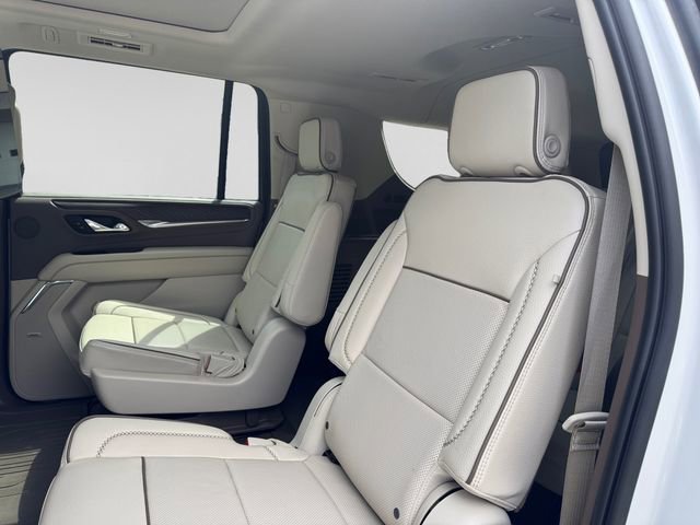 Used 2023 GMC Yukon XL Denali image 25