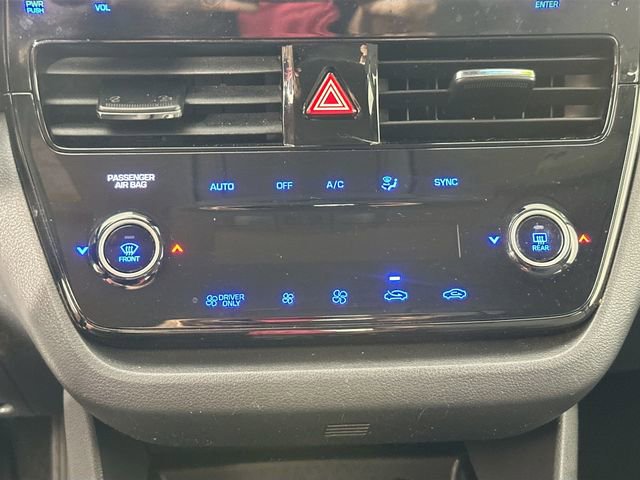 Used 2022 Hyundai Ioniq Blue FWD image 13